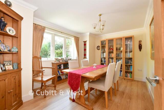 West Lane, East Grinstead, 4 Bedroom Detached