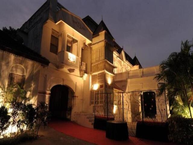 At & P O Jambughoda Palace, Jambughoda, A Home For