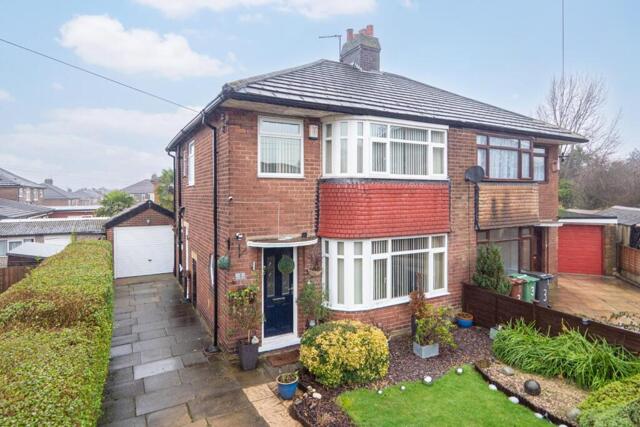 Chatsworth Drive,pudsey,3 Bedroom Semi-detached