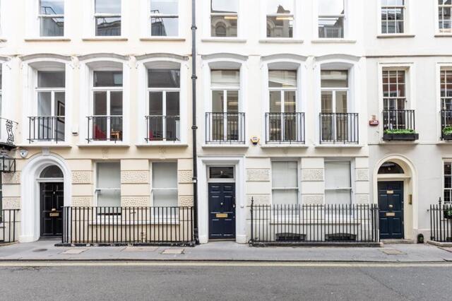 St. James Place, London, Office To Lease