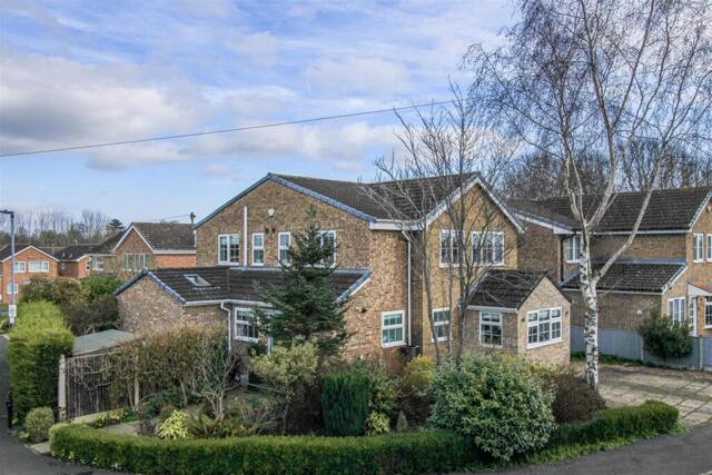 Linnet Grove, Sandal, 4 Bedroom Detached