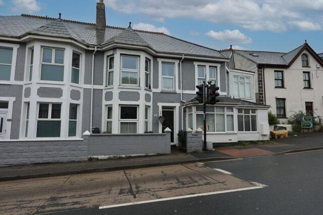 Fore Street, Bugle, 4 Bedroom Terraced