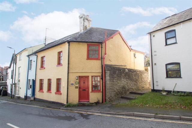 Church Street, Kington, 4 Bedroom Cottage