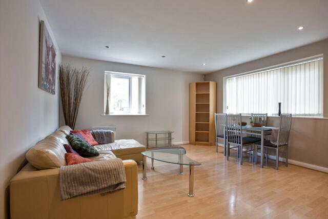 St. Lawrence Street, Manchester, 2 Bedroom Flat