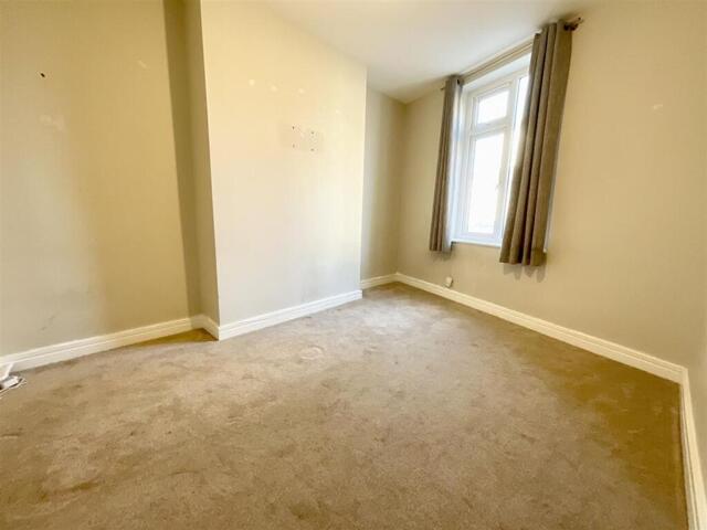 Trafalgar Street West, Scarborough, 3 Bedroom Terraced