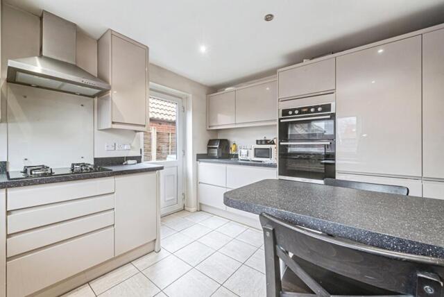 Lychpit, Lambs Row, Basingstoke, 4 Bedroom Detached