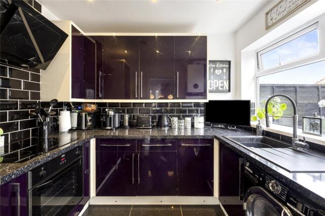 Brighton Road, Lancing, 1 Bedroom End