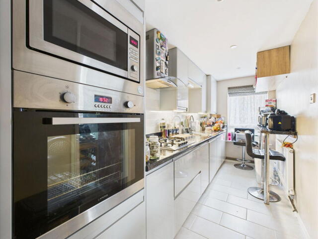 Lane House, Station Road, 1 Bedroom Flat