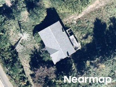 N Sea Rd, Southampton, Preforeclosure Single-family Home