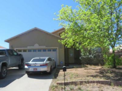 E Th St, Douglas, Foreclosure Condo In