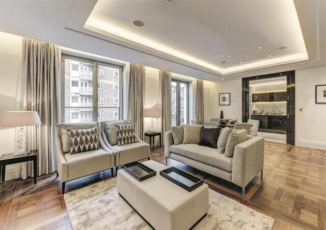 Ebury Square, Belgravia, 2 Bedroom Flat