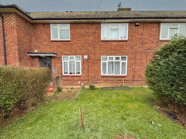 Ellesborough Close, South Oxhey, 1 Bedroom Flat