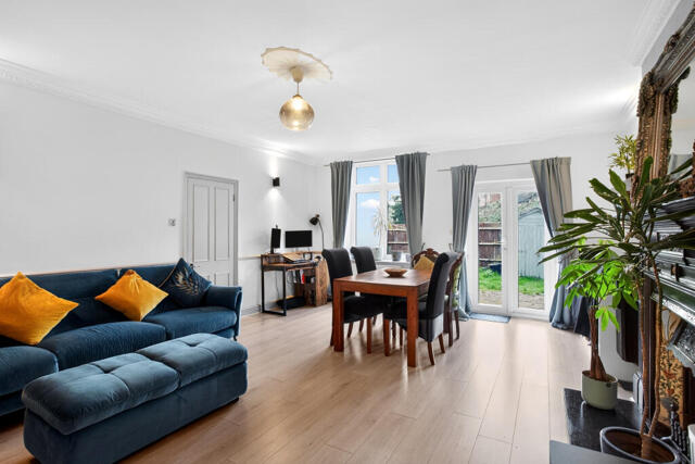 Canadian Avenue, London, 2 Bedroom Ground