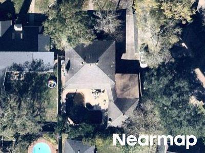 Bayou Glen Rd, Houston, Preforeclosure Single-family Home