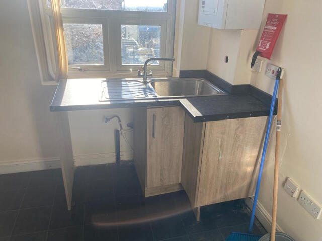 430-432 Park Road, Oldham, Studio Flat For