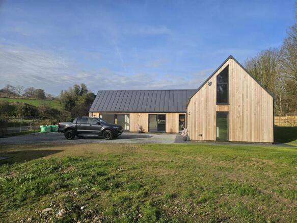 Keppeldown, Lydden, 4 Bedroom Detached