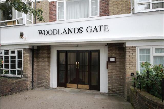 Woodlands Gate, 
Woodlands Way, 1 Bedroom Flat