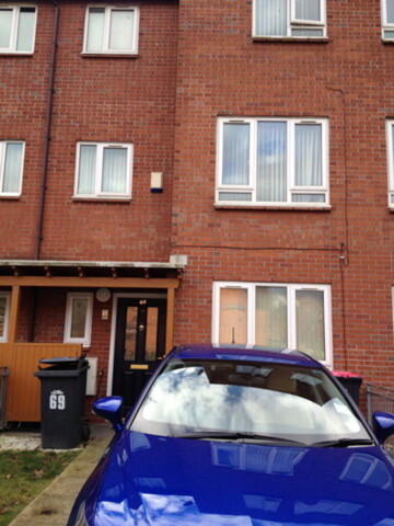 Salford, Room For Rent