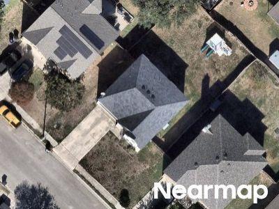 Lincolnshire Dr, New Braunfels, Preforeclosure Single-family Home