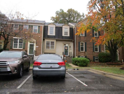Cambridge Cir, Laurel, Foreclosure Single-family Home