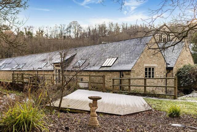 Minchinhampton, Longfords Mill, Stroud, 3 Bedroom Terraced