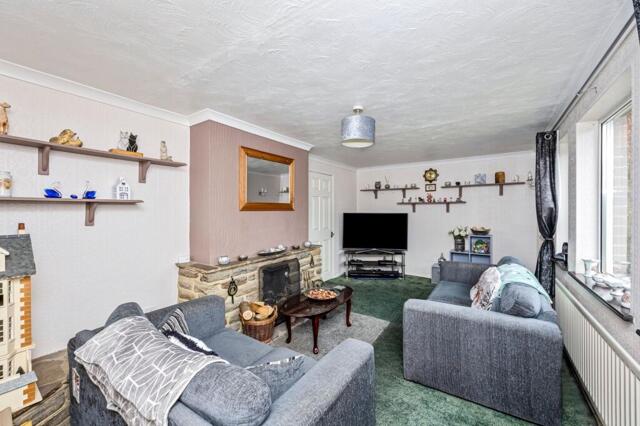 Shooting Field, Steyning, 3 Bedroom Semi-detached