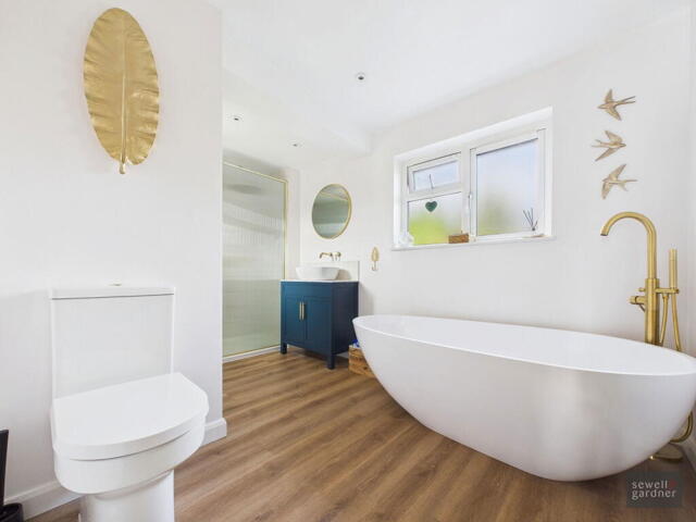 Lewes Way, Croxley Green, 4 Bedroom Semi-detached