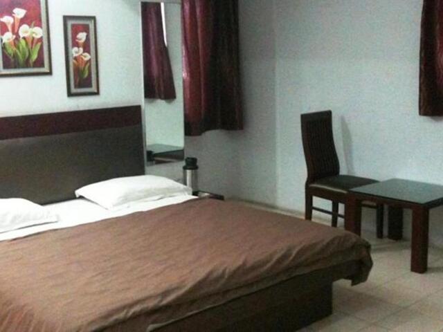 Ist Floor, Tulip Tower, Over Pakwan Dinning Hall, Opposite V S Hospital, Ellisbridge, Ahmedabad, Hot