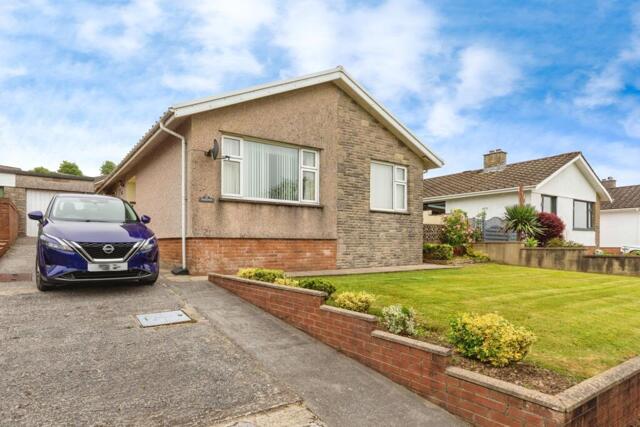 Courtlands Park, Carmarthen, 3 Bedroom Bungalow