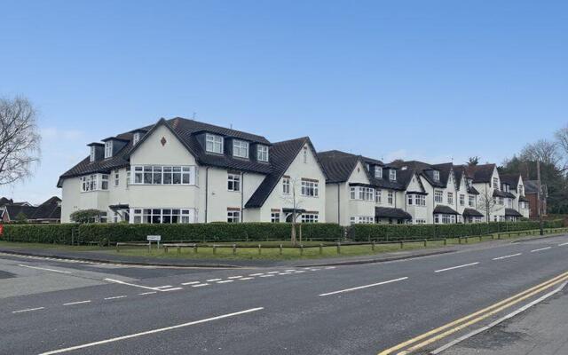 Belwell Place, Byron House, Four Oaks, 2 Bedroom Flat