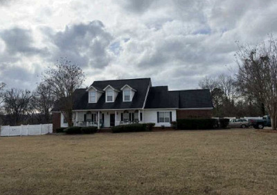 Mcrae Rd, Deatsville, Foreclosure Single-family Home