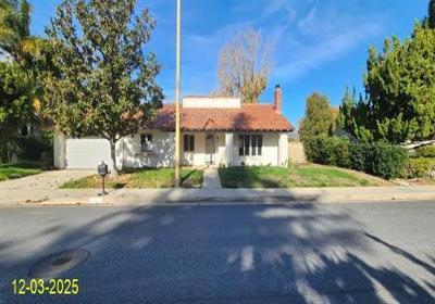 Glastonbury Rd, Westlake Village, Foreclosure Single-family Home
