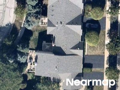 Brossman St, Naperville, Preforeclosure Townhouse In