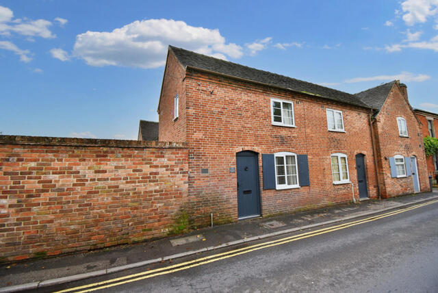 Belle Vue Road, Ashbourne, 1 Bedroom Cottage Belle Vue Road, Ashbourne, 1 Bedroom Cottage