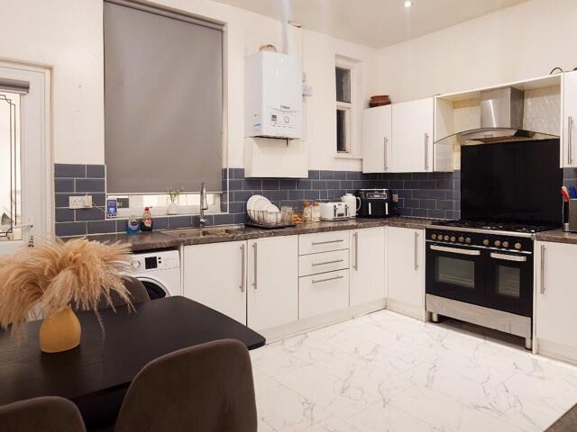 Tower Street, Hyde, 4 Bedroom Terraced