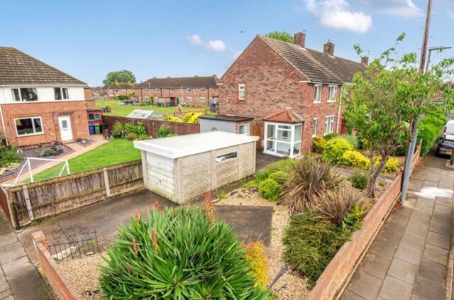 Tonbridge Walk, Grimsby, 3 Bedroom End