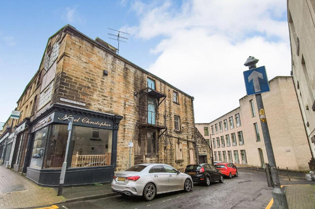 Hargreaves Street, Burnley, High Street Retail