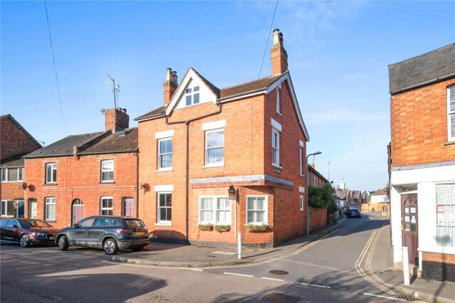 Bury Street, Newport Pagnell, 4 Bedroom Town Bury Street, Newport Pagnell, 4 Bedroom Town