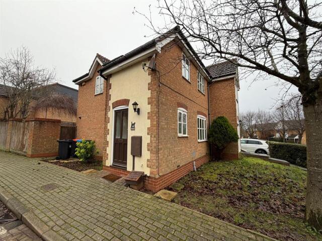 Porthcawl Green, Tattenhoe, 3 Bedroom Semi-detached Porthcawl Green, Tattenhoe, 3 Bedroom Semi-detached