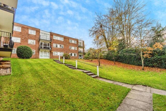 Townfield Road, Townfield Gardens, Altrincham, 2 Bedroom Flat