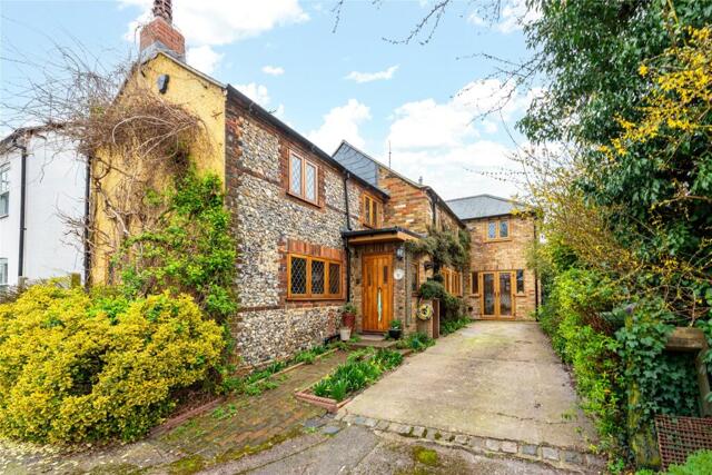 Station Road, Princes Risborough, 4 Bedroom Detached
