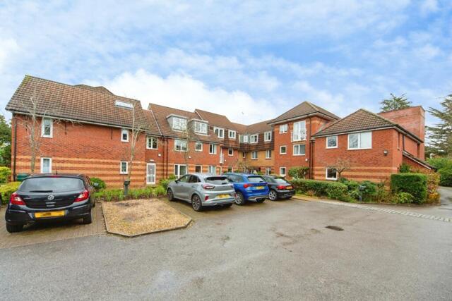 Bromborough, Plymyard Avenue, Wirral, 1 Bedroom Flat