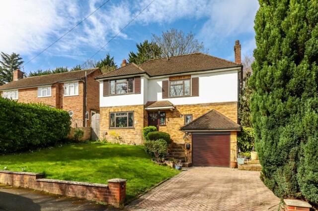 Tennyson Road, High Wycombe, 4 Bedroom Detached Tennyson Road, High Wycombe, 4 Bedroom Detached