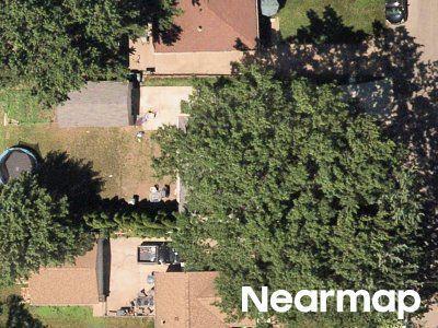 Lyon Ave, Waterloo, Preforeclosure Single-family Home