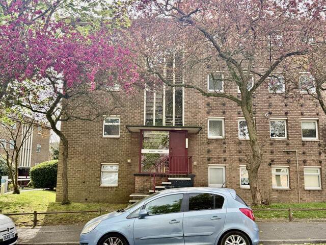 Warwick House, Church Road, 1 Bedroom Flat