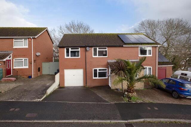 Headway Rise, Teignmouth, 3 Bedroom Semi-detached