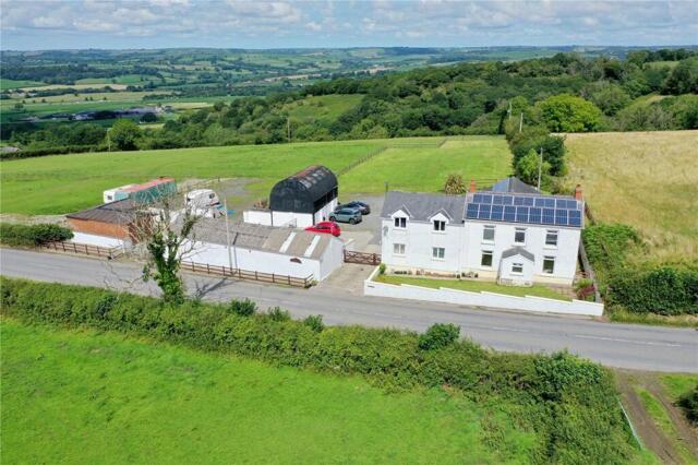 Llangynog, Carmarthen, 5 Bedroom Detached