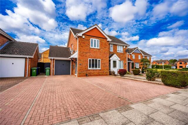 Peterhouse Road, Grimsby, 2 Bedroom Semi-detached
