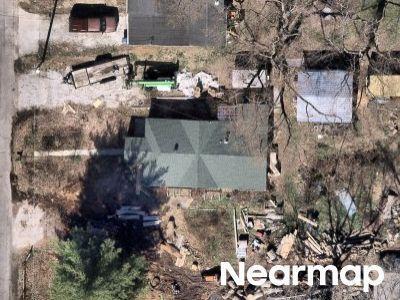 Gladys St, Collinsville, Preforeclosure Single-family Home