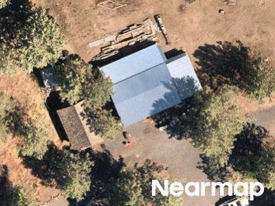 Highway,bend, Preforeclosure Single-family Home